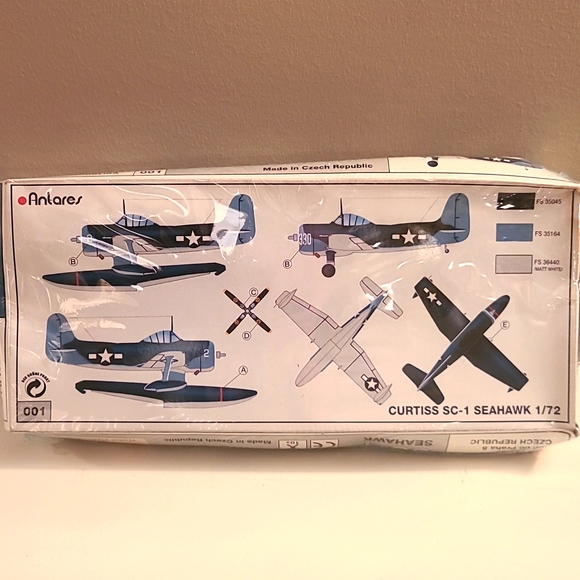 Anteras- Curtiss SC-1 Seahawk Model Float Plane Kit # 001 -Sealed - Picture 3 of 3